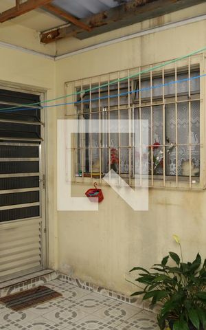 Casa à venda com 94m², 2 quartos e 2 vagasÁrea de Serviço