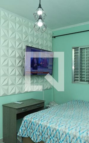Casa à venda com 94m², 2 quartos e 2 vagasQuarto 2