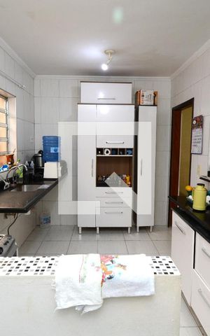 Casa à venda com 300m², 5 quartos e 2 vagasCozinha