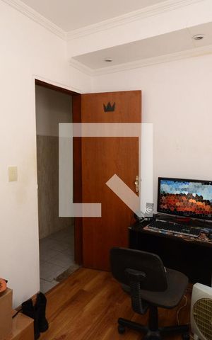 Casa à venda com 300m², 5 quartos e 2 vagasQuarto 2