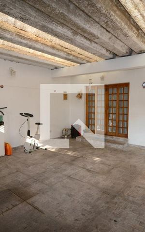 Casa à venda com 300m², 5 quartos e 2 vagasGaragem