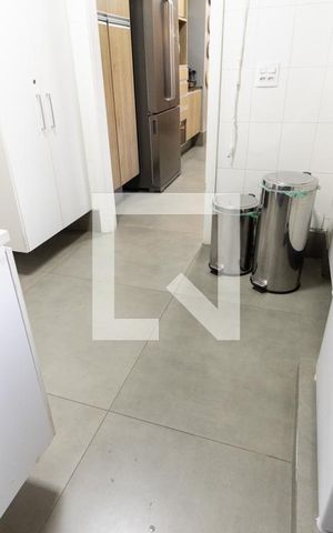 Apartamento para alugar com 240m², 3 quartos e 4 vagas Apartamento para alugar com 240m², 3 quartos e 4 vagasÁrea de Serviço