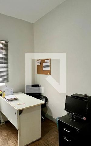 Casa à venda com 350m², 4 quartos e 4 vagas Casa à venda com 350m², 4 quartos e 4 vagasquarto 2
