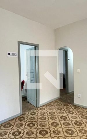 Casa à venda com 350m², 4 quartos e 4 vagas Casa à venda com 350m², 4 quartos e 4 vagassala