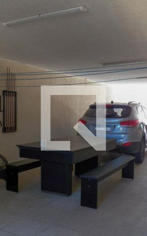 Casa à venda com 250m², 3 quartos e 7 vagas Casa à venda com 250m², 3 quartos e 7 vagasGaragem