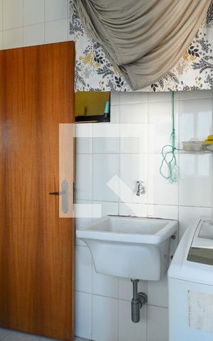 Apartamento à venda com 145m², 3 quartos e 2 vagas Apartamento à venda com 145m², 3 quartos e 2 vagasDetalhe da área de serviço