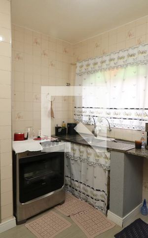 Casa à venda com 104m², 2 quartos e 2 vagasCozinha