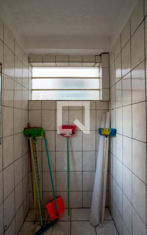 Casa para alugar com 340m², 4 quartos e 4 vagas Casa para alugar com 340m², 4 quartos e 4 vagasDepósito