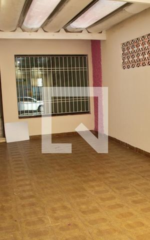 Casa à venda com 130m², 3 quartos e 1 vagaGaragem