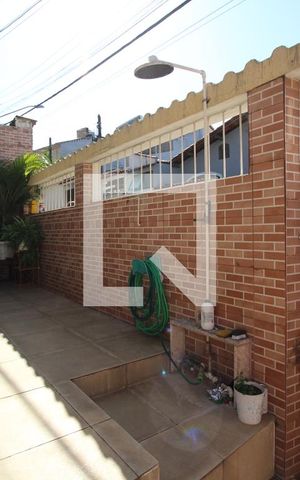 Casa de condomínio à venda com 200m², 5 quartos e 2 vagasÁrea Externa