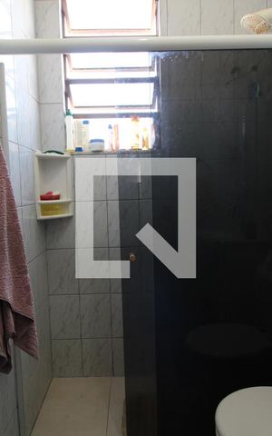 Casa de condomínio à venda com 200m², 5 quartos e 2 vagasBanheiro Social piso 2