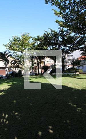 Casa de condomínio à venda com 200m², 5 quartos e 2 vagasCondomínio - Área Verde