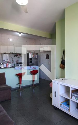 Casa de condomínio à venda com 200m², 5 quartos e 2 vagasSala piso 2