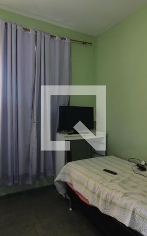 Casa de condomínio à venda com 200m², 5 quartos e 2 vagasQuarto 4 piso 2