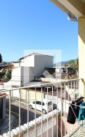 Casa de condomínio à venda com 200m², 5 quartos e 2 vagasQuarto 3 piso 2 - Varanda