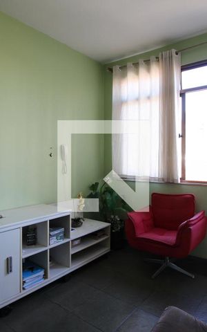 Casa de condomínio à venda com 200m², 5 quartos e 2 vagasSala piso 2