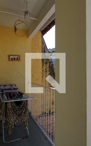 Casa de condomínio à venda com 200m², 5 quartos e 2 vagasQuarto 3 piso 2 - Varanda