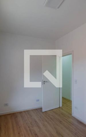 Casa para alugar com 320m², 3 quartos e 4 vagas Casa para alugar com 320m², 3 quartos e 4 vagasQuarto 2