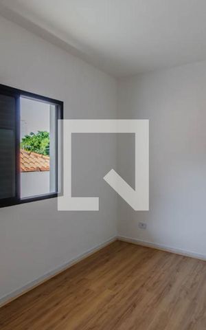 Casa para alugar com 320m², 3 quartos e 4 vagas Casa para alugar com 320m², 3 quartos e 4 vagasQuarto 2