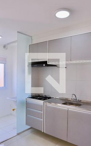 Apartamento à venda com 38m², 2 quartos e sem vaga Apartamento à venda com 38m², 2 quartos e sem vagaSala/Cozinha
