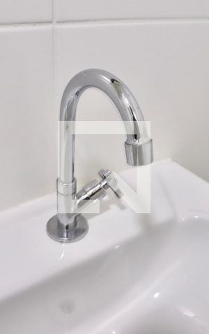 Apartamento à venda com 38m², 2 quartos e sem vaga Apartamento à venda com 38m², 2 quartos e sem vagaBanheiro