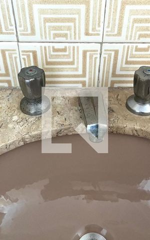 Apartamento à venda com 112m², 1 quarto e 1 vaga Apartamento à venda com 112m², 1 quarto e 1 vagaBanheiro