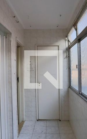 Apartamento à venda com 93m², 3 quartos e sem vaga Apartamento à venda com 93m², 3 quartos e sem vagaLavanderia