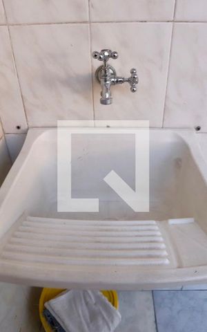 Apartamento à venda com 93m², 3 quartos e sem vaga Apartamento à venda com 93m², 3 quartos e sem vagaLavanderia