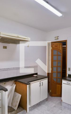 Apartamento à venda com 93m², 3 quartos e sem vaga Apartamento à venda com 93m², 3 quartos e sem vagaCozinha