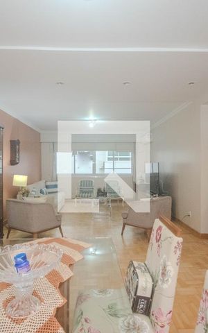 Apartamento à venda com 144m², 4 quartos e 2 vagas Apartamento à venda com 144m², 4 quartos e 2 vagasSala
