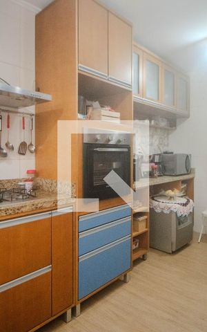 Apartamento à venda com 144m², 4 quartos e 2 vagas Apartamento à venda com 144m², 4 quartos e 2 vagasCozinha