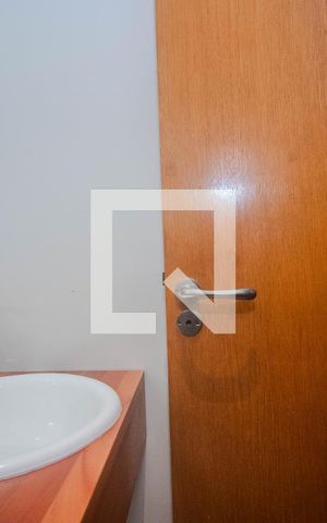 Apartamento à venda com 144m², 4 quartos e 2 vagas Apartamento à venda com 144m², 4 quartos e 2 vagasLavabo
