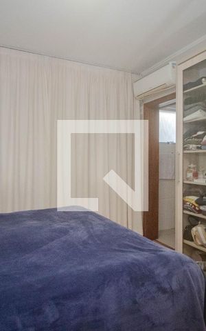 Apartamento à venda com 144m², 4 quartos e 2 vagas Apartamento à venda com 144m², 4 quartos e 2 vagasSuíte 2