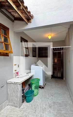 Casa de condomínio à venda com 182m², 4 quartos e 3 vagasÁrea de Serviço