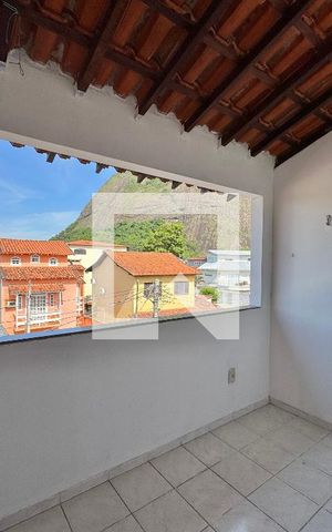 Casa de condomínio à venda com 182m², 4 quartos e 3 vagasTerraço