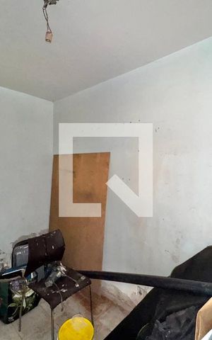 Casa de condomínio à venda com 182m², 4 quartos e 3 vagasÁrea de Serviço - Quarto