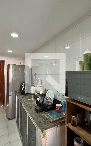 Casa de condomínio à venda com 182m², 4 quartos e 3 vagasCozinha
