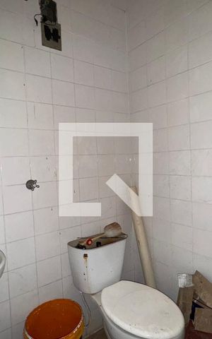 Casa de condomínio à venda com 182m², 4 quartos e 3 vagasÁrea de Serviço - Banheiro