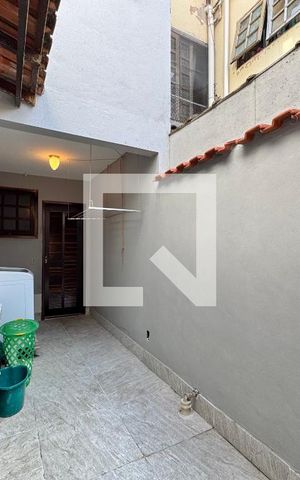 Casa de condomínio à venda com 182m², 4 quartos e 3 vagasÁrea de Serviço
