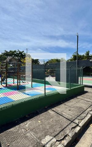 Casa de condomínio à venda com 182m², 4 quartos e 3 vagasÁrea comum