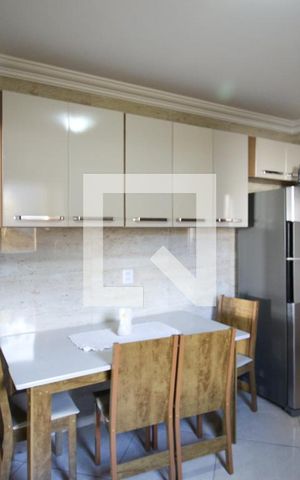 Casa à venda com 175m², 4 quartos e 2 vagas Casa à venda com 175m², 4 quartos e 2 vagasCozinha 2