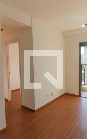 Apartamento para alugar com 48m², 2 quartos e sem vaga Apartamento para alugar com 48m², 2 quartos e sem vagaSala