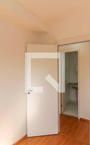 Apartamento para alugar com 48m², 2 quartos e sem vaga Apartamento para alugar com 48m², 2 quartos e sem vagaQuarto 1