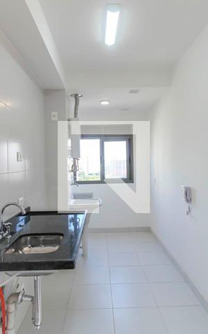 Apartamento para alugar com 48m², 2 quartos e sem vaga Apartamento para alugar com 48m², 2 quartos e sem vagaCozinha