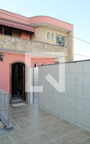 Casa à venda com 650m², 5 quartos e 4 vagasQuintal