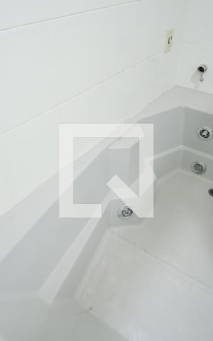 Casa à venda com 650m², 5 quartos e 4 vagasBanheiro Social