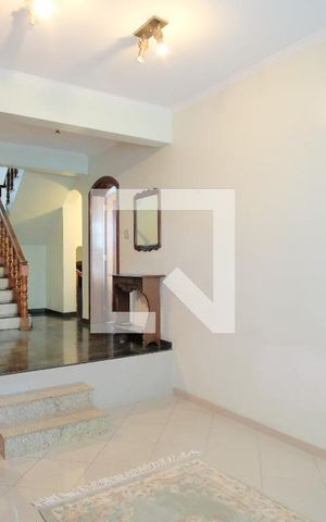 Casa à venda com 650m², 5 quartos e 4 vagasSala de Estar