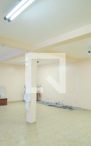 Casa à venda com 650m², 5 quartos e 4 vagasSalão de Jogos