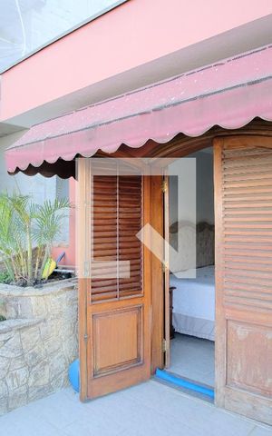Casa à venda com 650m², 5 quartos e 4 vagasSuíte Varanda