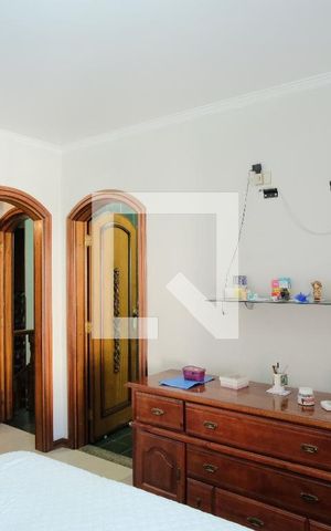 Casa à venda com 650m², 5 quartos e 4 vagasSuíte